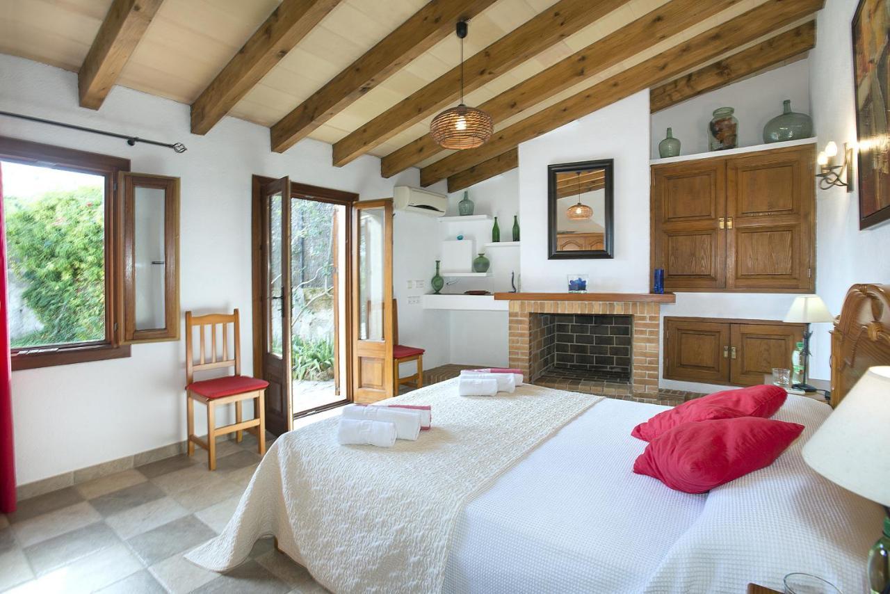 Owl Booking Villa Tarongers - Stay For Couples 波连萨港 外观 照片