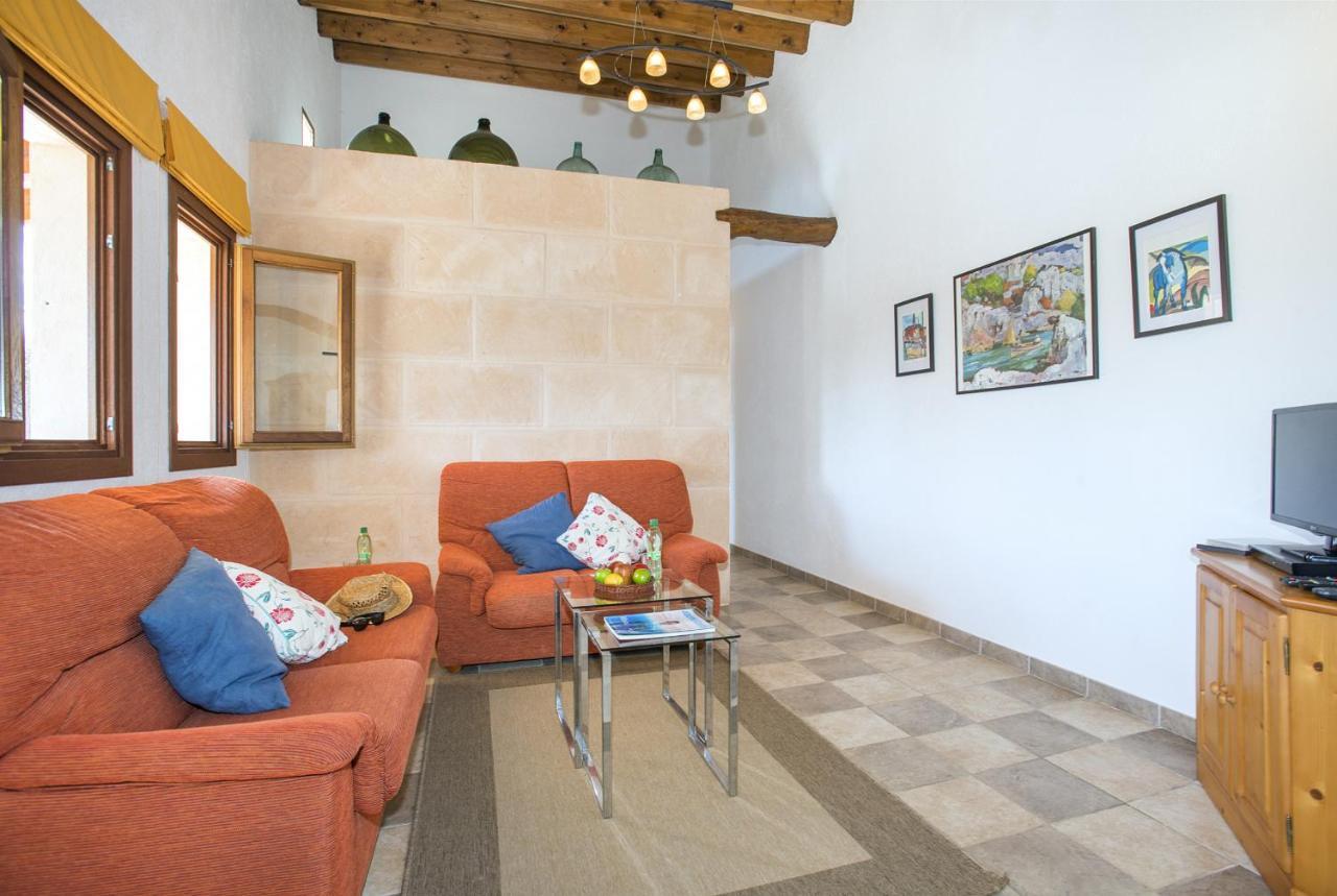 Owl Booking Villa Tarongers - Stay For Couples 波连萨港 外观 照片